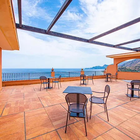 Hotel Baia Taormina - Cdshotels Forza dʼAgro